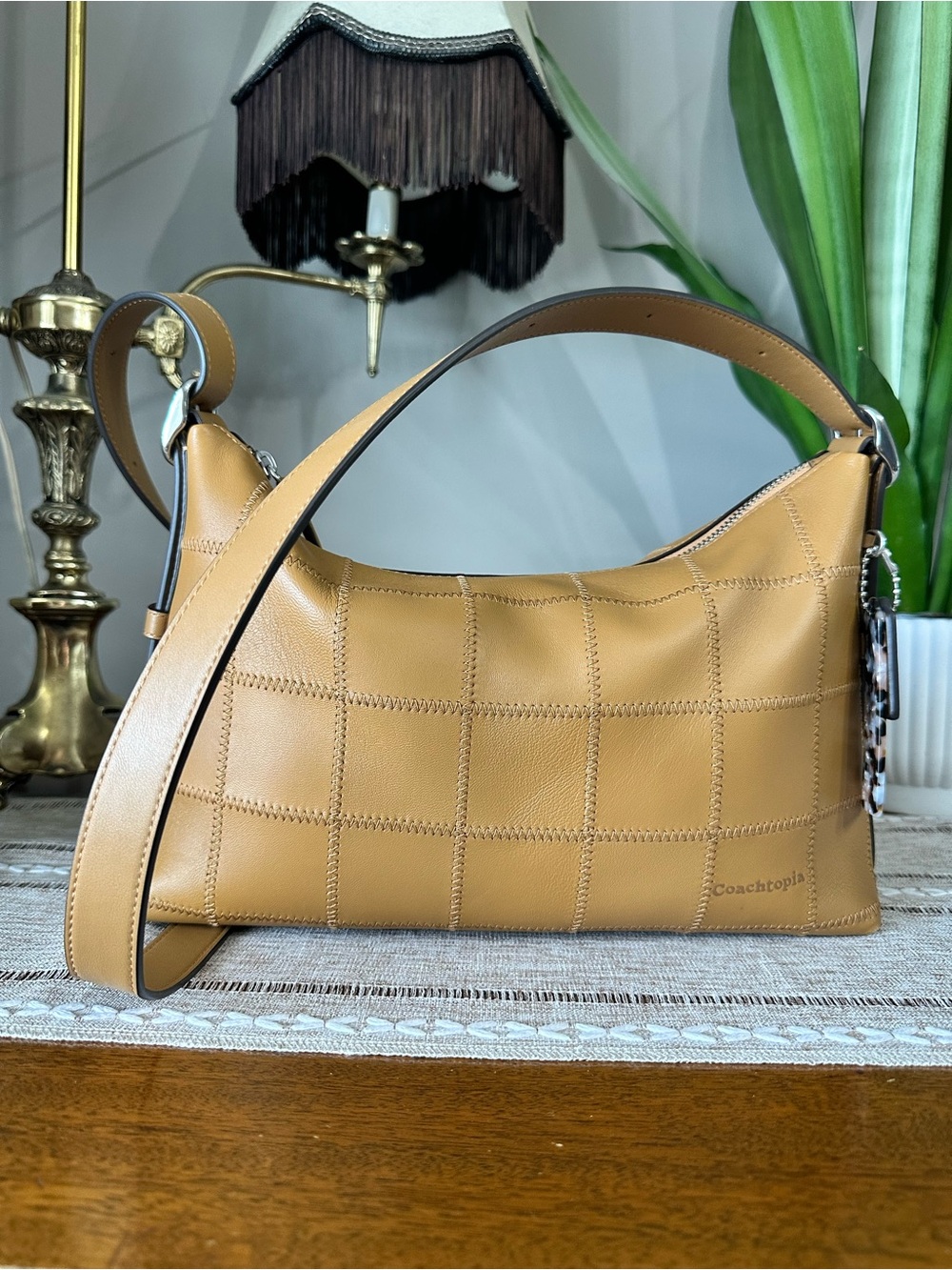 Coachtopia - Slouchy - Honey Brown Alter Ego